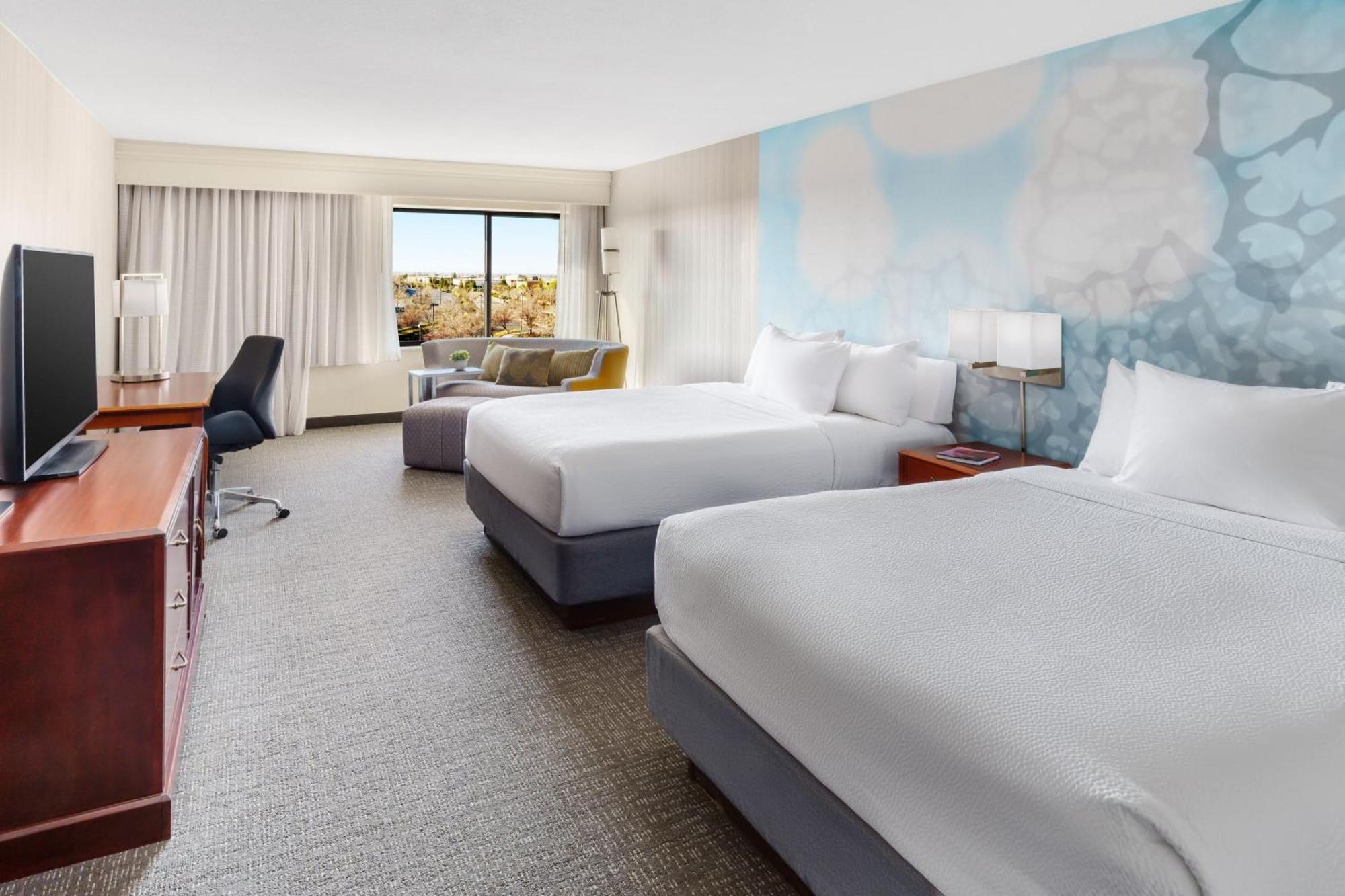 Courtyard By Marriott Roseville Galleria Mall/Creekside Ridge Drive Eksteriør bilde