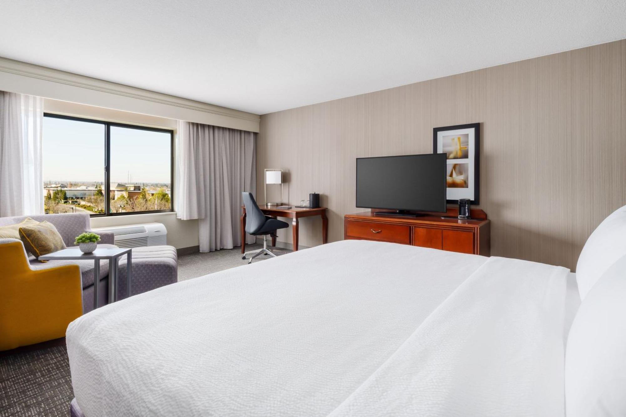 Courtyard By Marriott Roseville Galleria Mall/Creekside Ridge Drive Eksteriør bilde