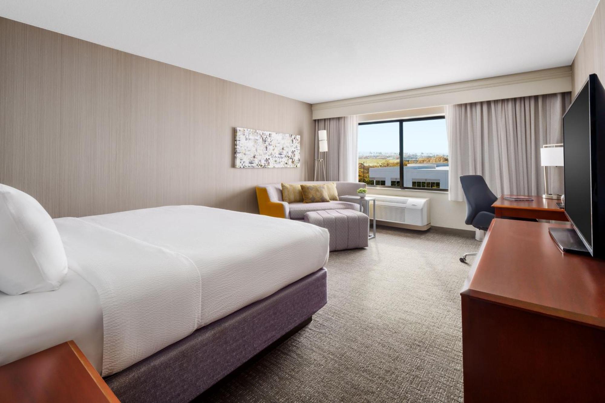 Courtyard By Marriott Roseville Galleria Mall/Creekside Ridge Drive Eksteriør bilde