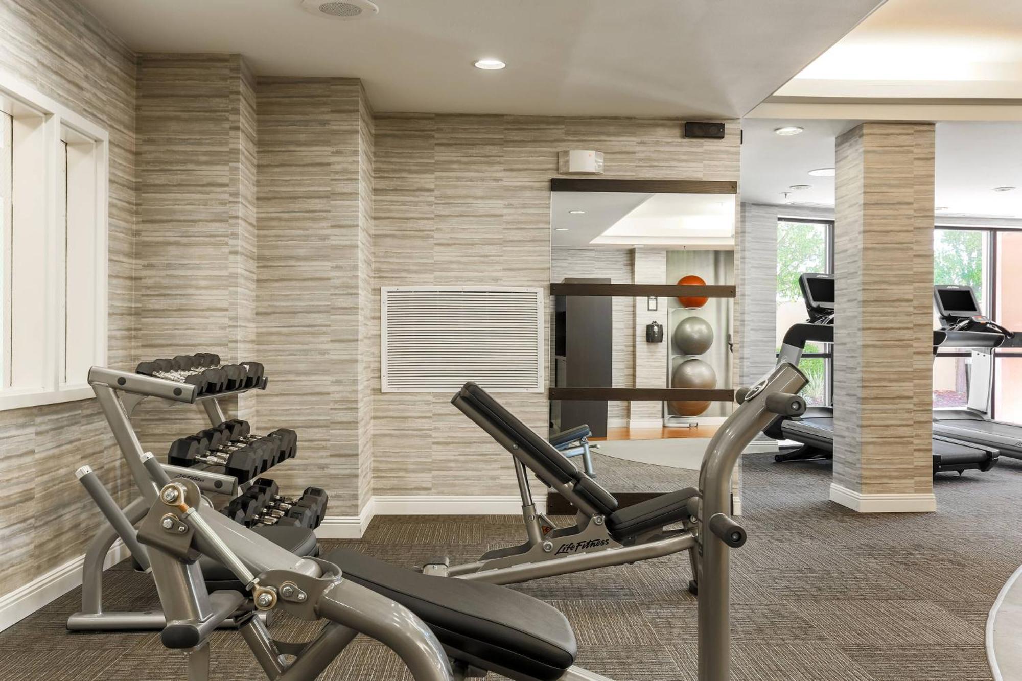 Courtyard By Marriott Roseville Galleria Mall/Creekside Ridge Drive Eksteriør bilde