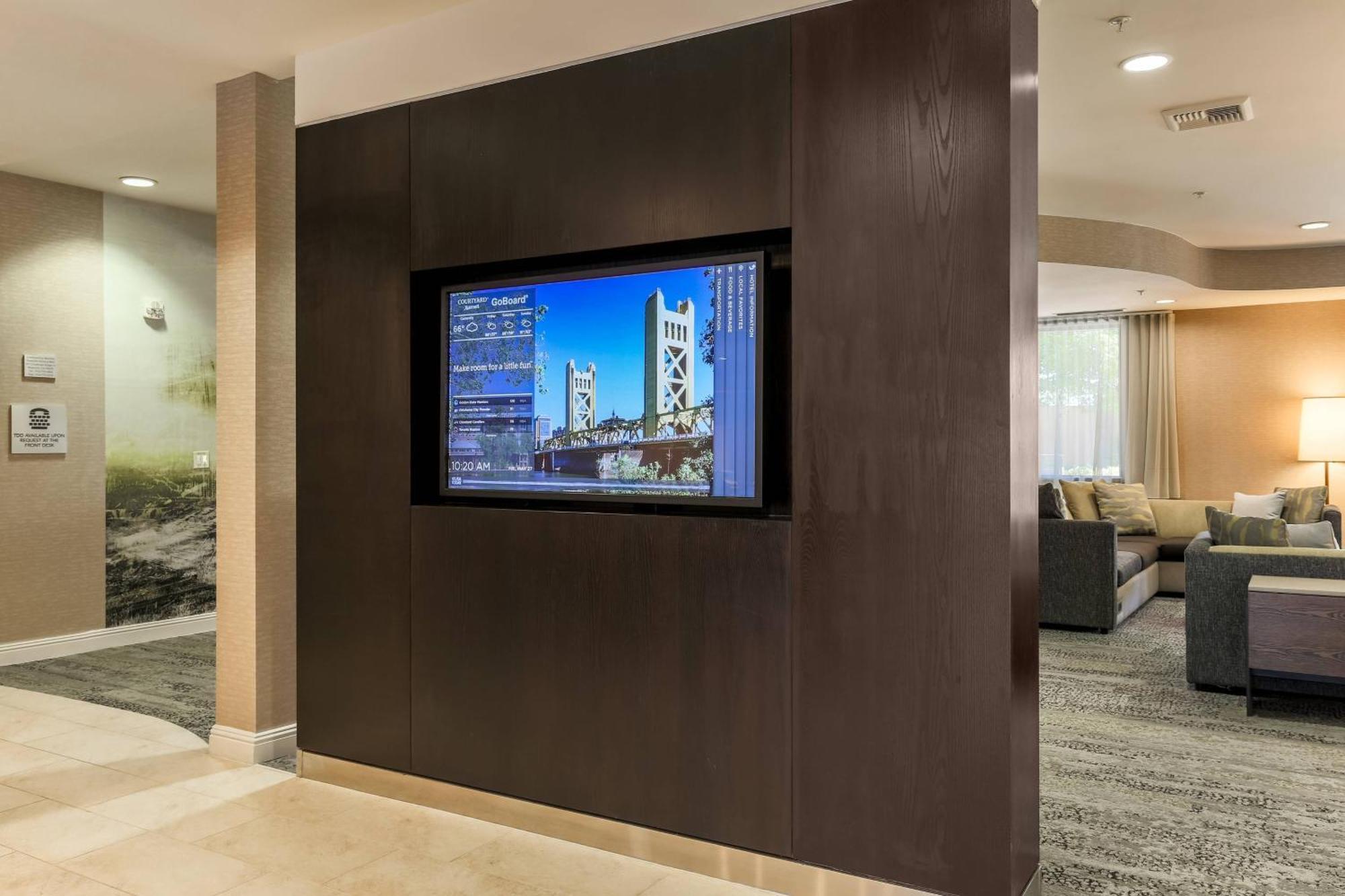 Courtyard By Marriott Roseville Galleria Mall/Creekside Ridge Drive Eksteriør bilde
